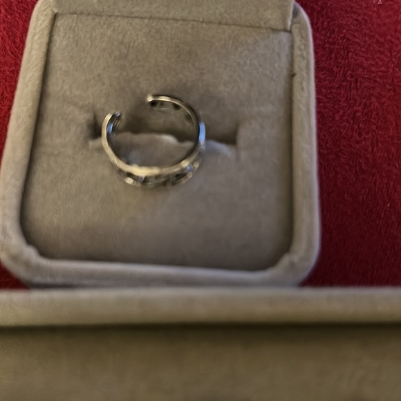 Toe Ring Silver Filigree - Picture 4 of 4